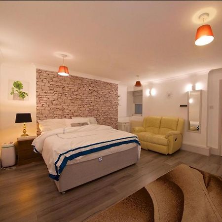Lancaster Gate Hyde Park Lodge By Urban Retreats London Exterior photo