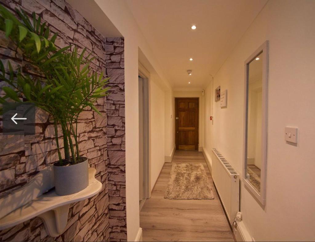 Lancaster Gate Hyde Park Lodge By Urban Retreats London Exterior photo