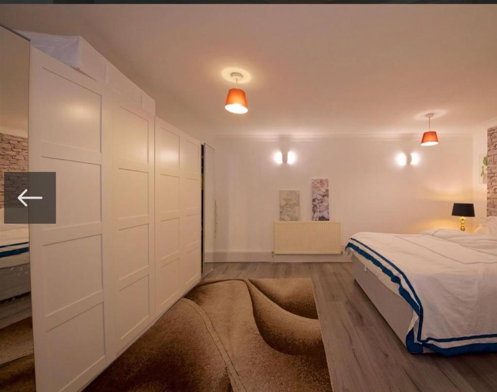 Lancaster Gate Hyde Park Lodge By Urban Retreats London Exterior photo